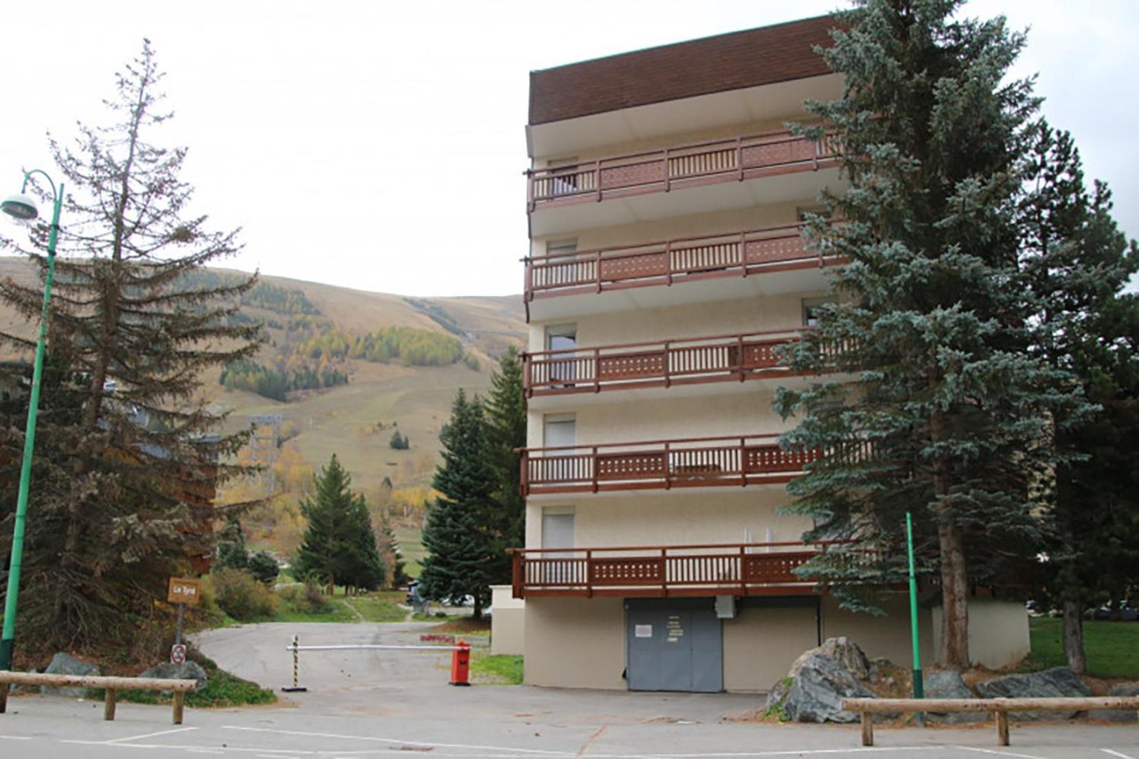 Studio De 32 M2 Pour 3 Personnes Pied Des Pistes Ле дез Альп Экстерьер фото